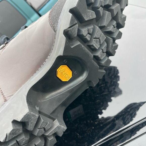 Cole Haan Vibram Men’s 10 Boots Brown Leather New without tags - Picture 4 of 6